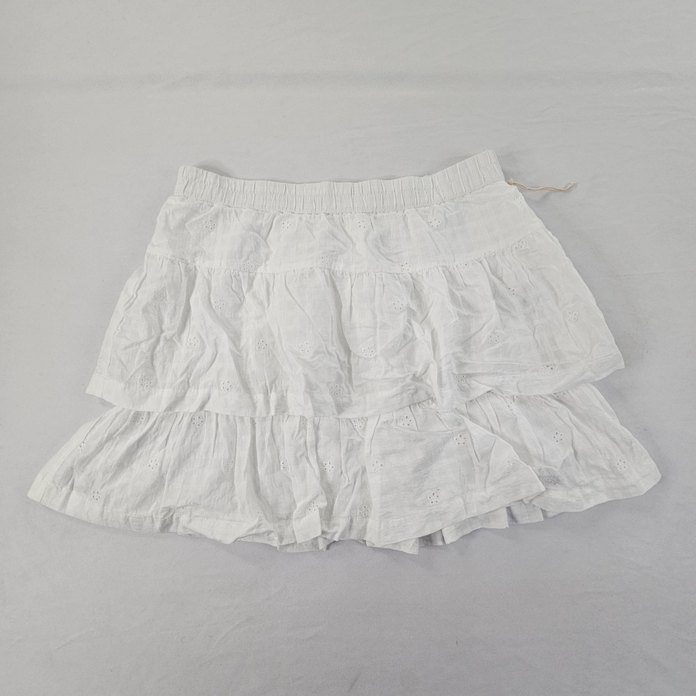 Universal Thread Medium White Eyelet Tiered Mini Skirt Cotton Elastic Waist Boho